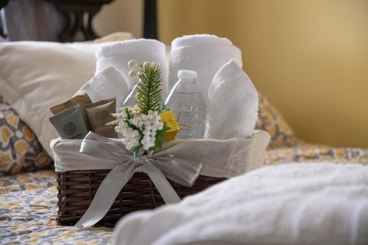 Alice Y Juancito Boutique Hotel Alajuela ภายนอก รูปภาพ