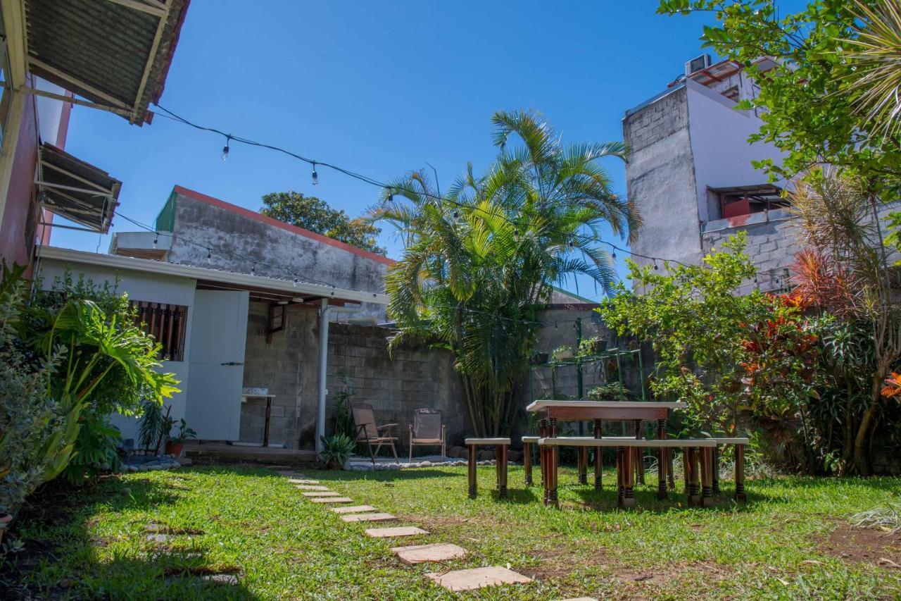 Alice Y Juancito Boutique Hotel Alajuela ภายนอก รูปภาพ