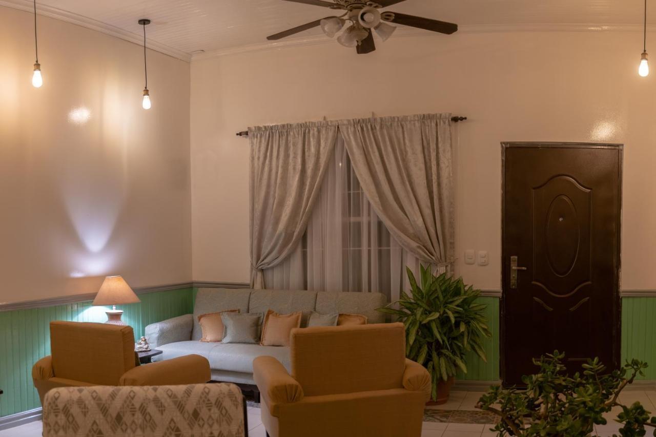 Alice Y Juancito Boutique Hotel Alajuela ภายนอก รูปภาพ