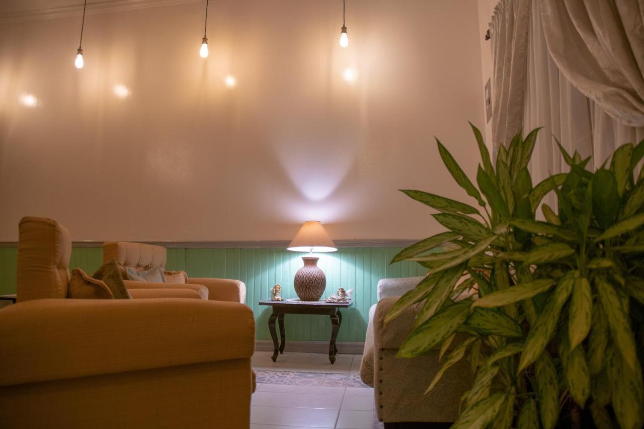 Alice Y Juancito Boutique Hotel Alajuela ภายนอก รูปภาพ
